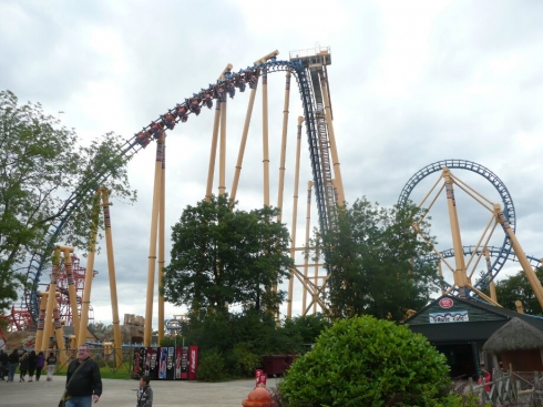 The Best Rides and Attractions at Flamingo Land - Theme Park Tourist