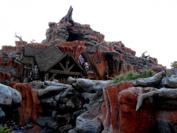 Splash Mountain