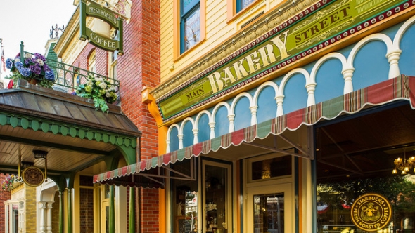 Starbucks at Main Street Bakery in Magic Kingdom - Image © Disney