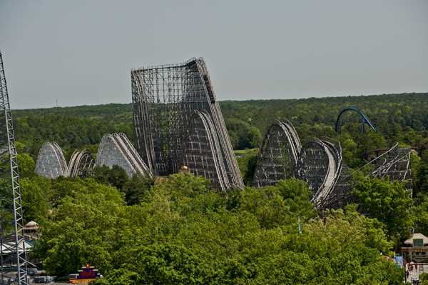 Image © Six Flags