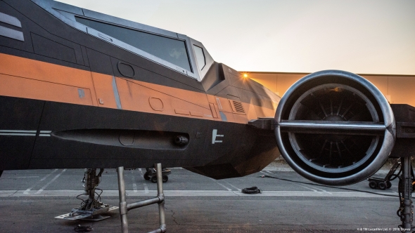 Starfighter at Galaxy's Edge