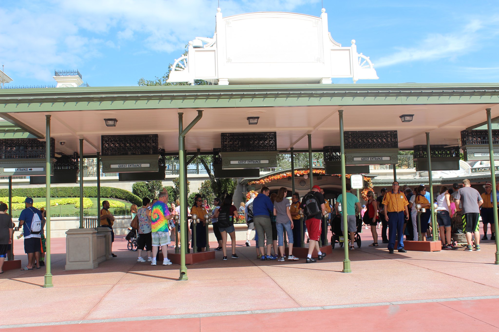 Disney's Magic Kingdom, entrance