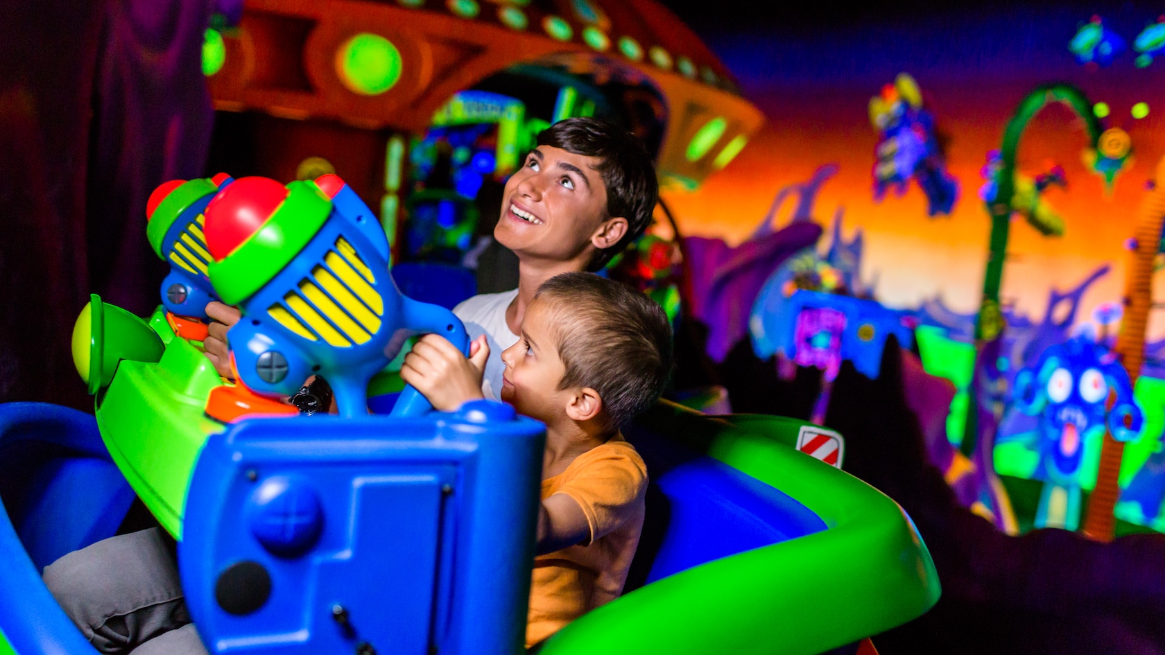 Buzz Lightyear Space Ranger Spin, Disney