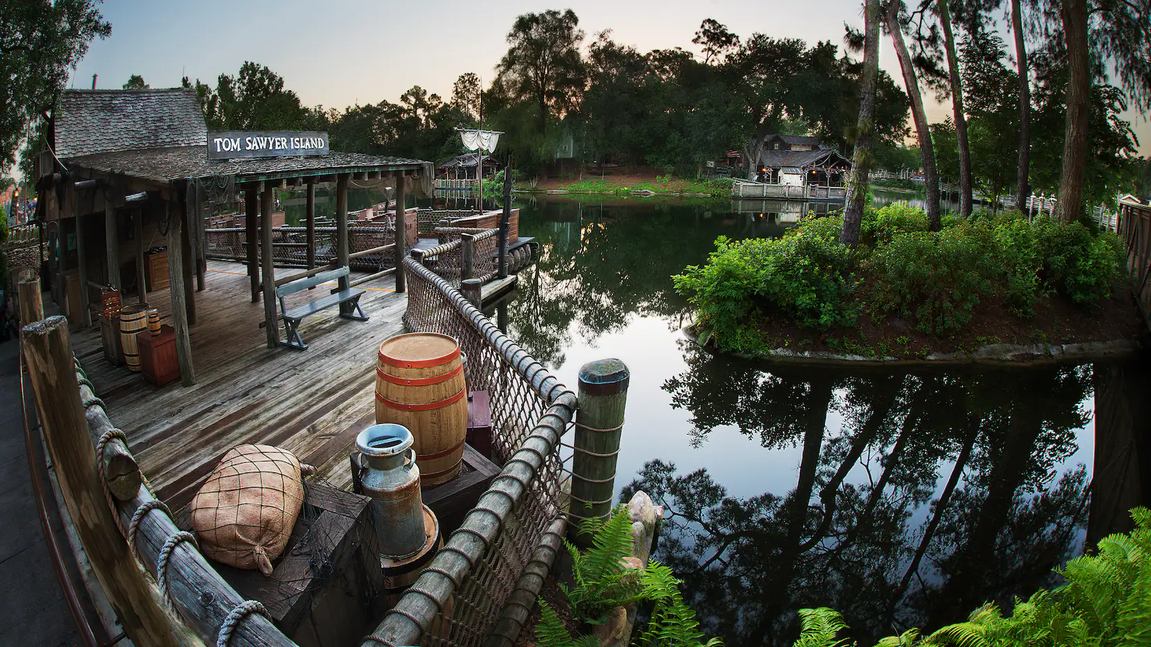 Tom Sawyer Island, Disney