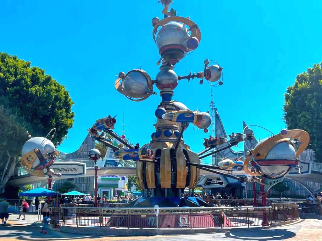 Astro Orbitor